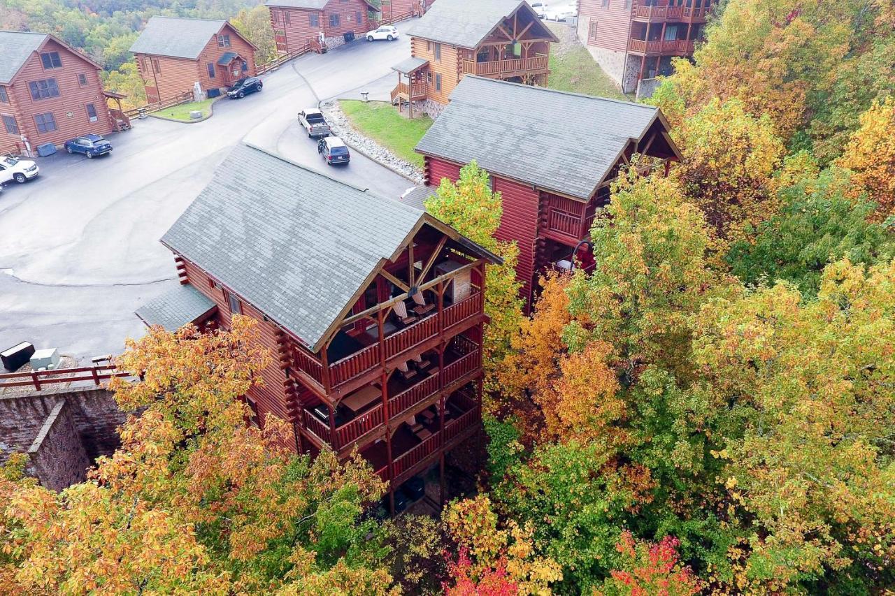 Mountain Dreams Cabin Hot Tub, Sauna And Views! Sevierville Eksteriør bilde