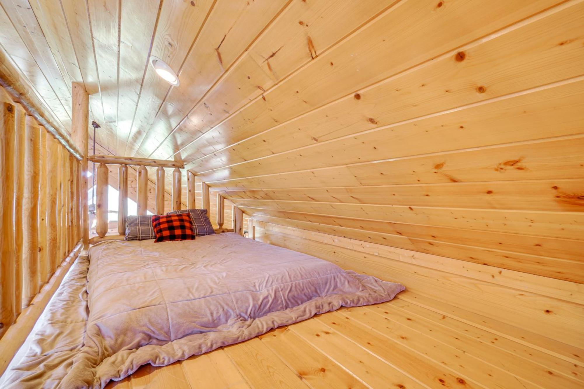 Mountain Dreams Cabin Hot Tub, Sauna And Views! Sevierville Eksteriør bilde