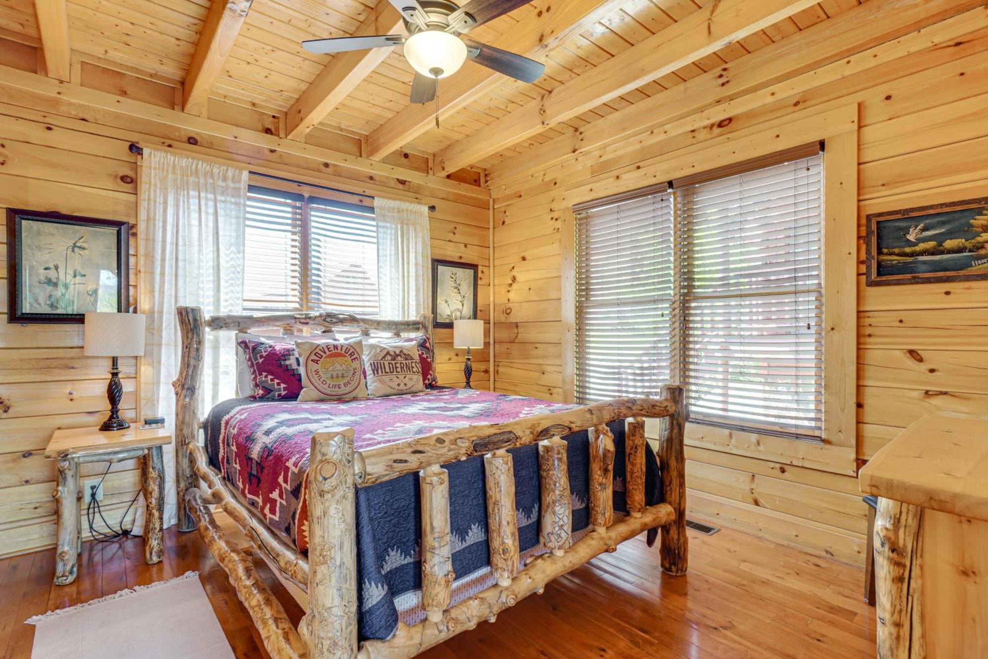 Mountain Dreams Cabin Hot Tub, Sauna And Views! Sevierville Eksteriør bilde