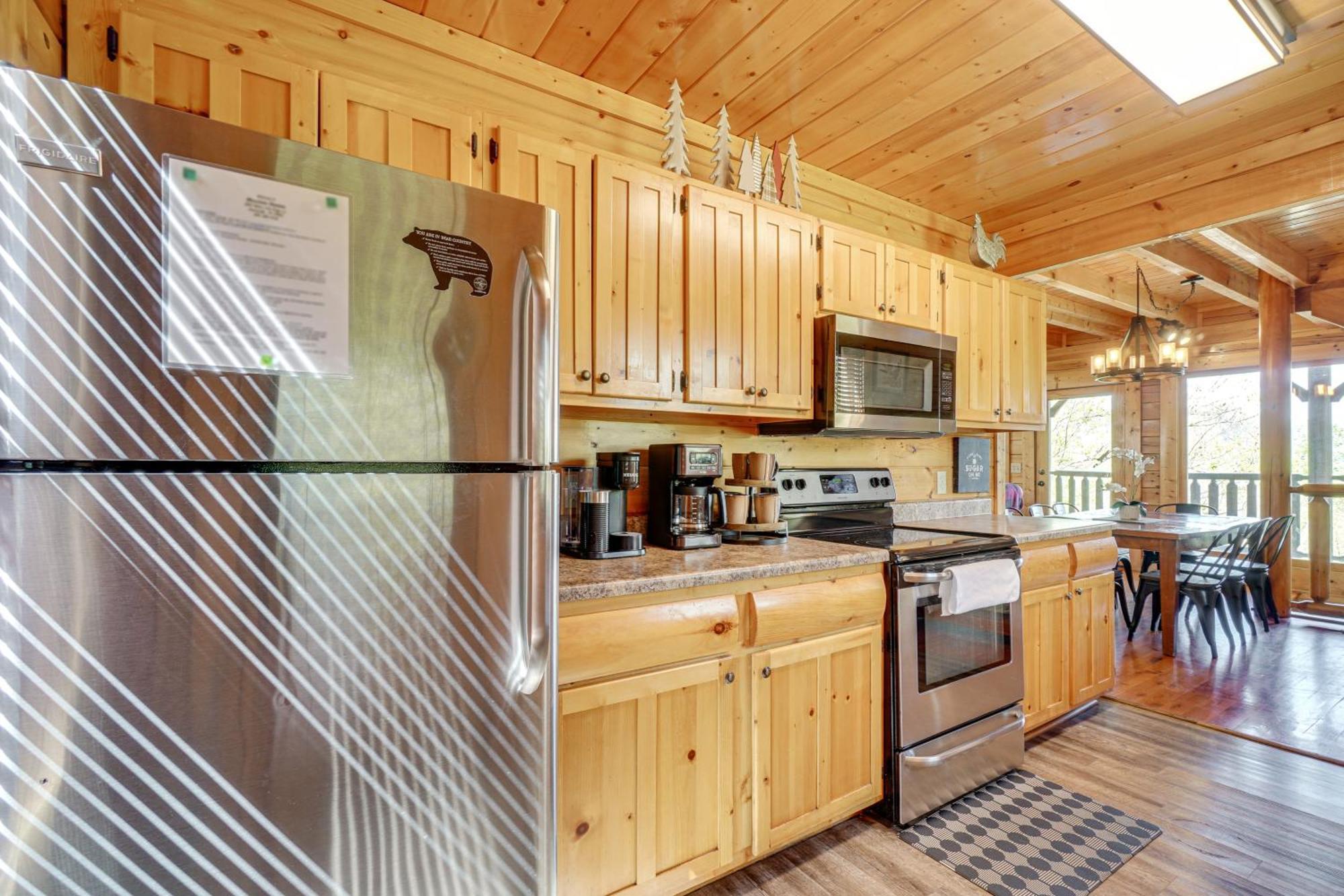 Mountain Dreams Cabin Hot Tub, Sauna And Views! Sevierville Eksteriør bilde